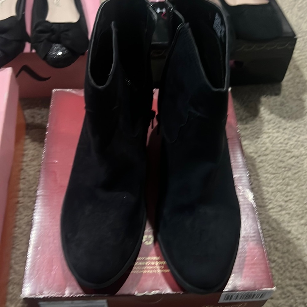 Mystery. Bundle with all sizes.